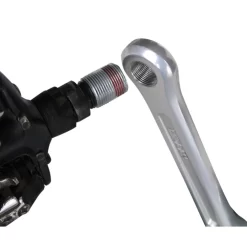 Kit De Réparation Filetage Manivelle De Pédale 5/8"x24 Tpi PE-04700 VAR -Vélo Soldes Kit reparation taraudage manivelle var 4