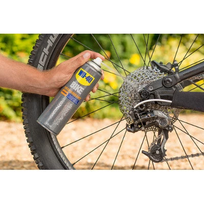 WD-40 Dégraissant Puissant Pour Composants De Vélo WD40 2 WD-40 Dégraissant Puissant Pour Composants De Vélo WD40 – Image 2