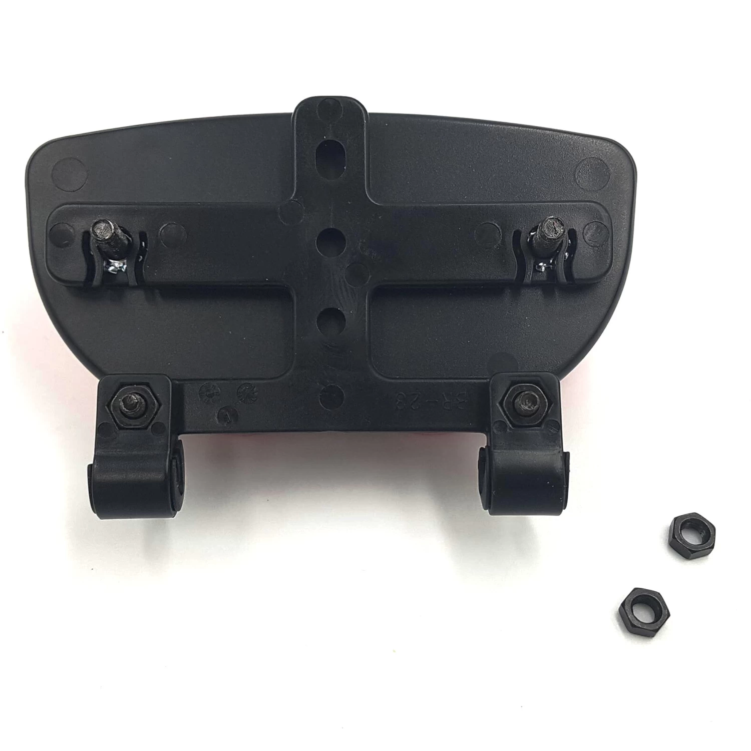 Eclairage Arrière Et Catadioptre Sur Porte-bagage De Vélo 2 Eclairage Arrière Et Catadioptre Sur Porte-bagage De Vélo – Image 2