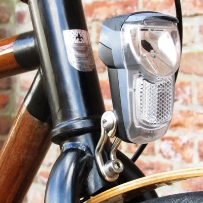 Busch-mueller Feu Sur Fourche Vélo Chargement USB IQ Eyro Busch And Muller 4 Busch-mueller Feu Sur Fourche Vélo Chargement USB IQ Eyro Busch And Muller – Image 4