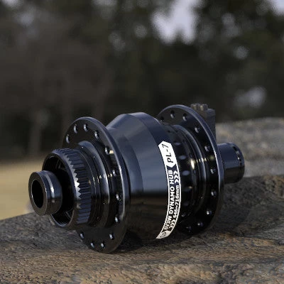 Moyeu Dynamo Roue Vélo Frein à Disque PL-7 Shutter Precision 5 Moyeu Dynamo Roue Vélo Frein à Disque PL-7 Shutter Precision – Image 5